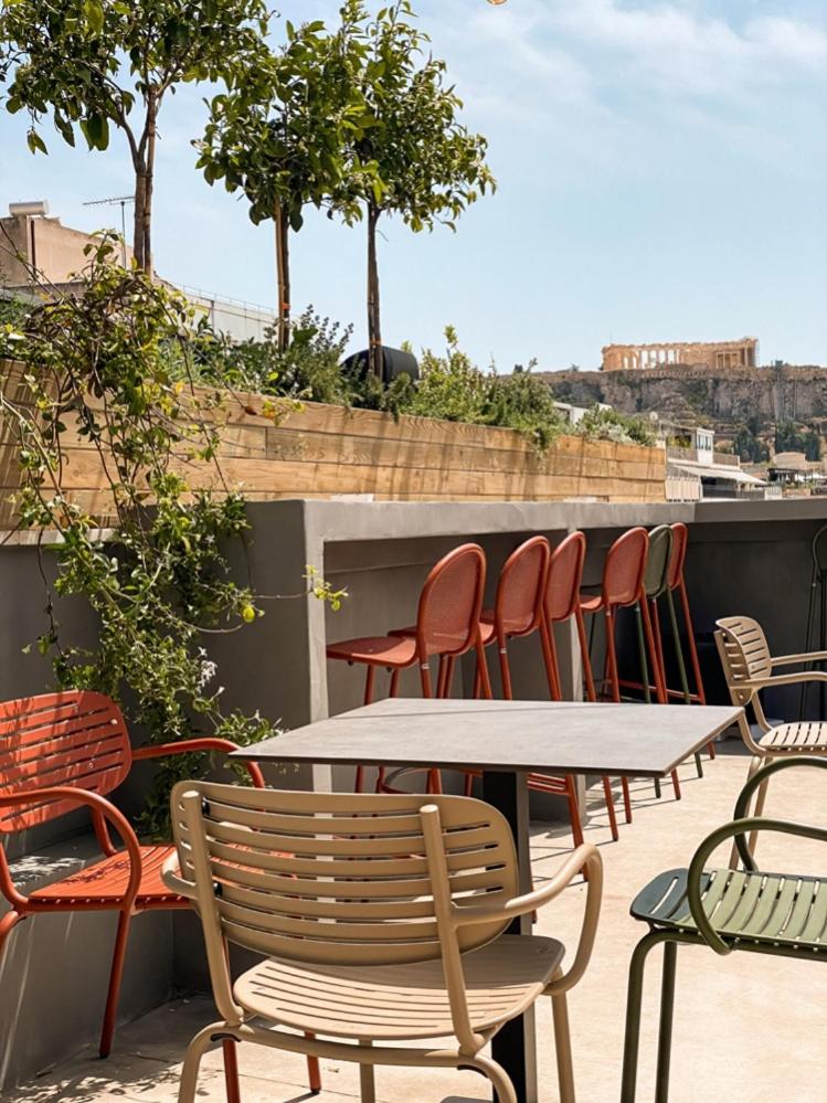 NLH MONASTIRAKI - Neighborhood Lifestyle Hotels