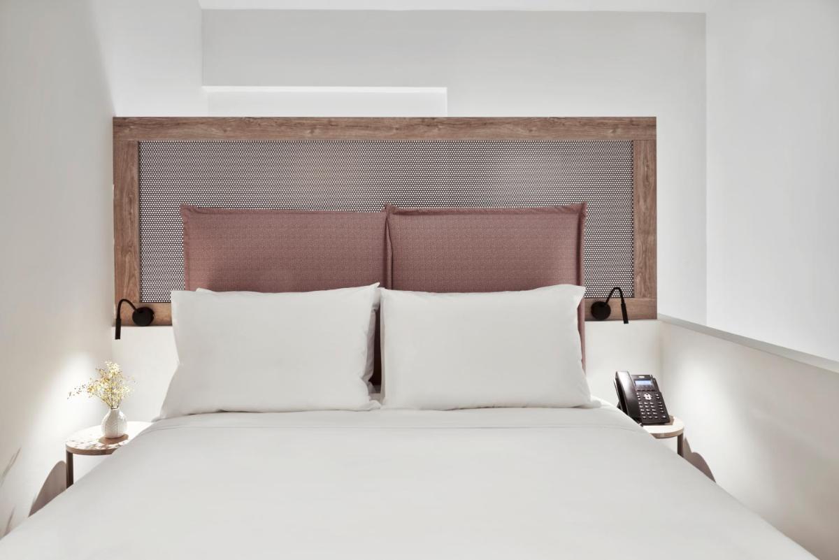 NLH MONASTIRAKI - Neighborhood Lifestyle Hotels