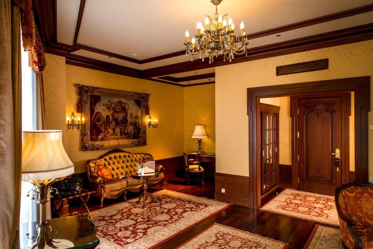 Nobilis Hotel