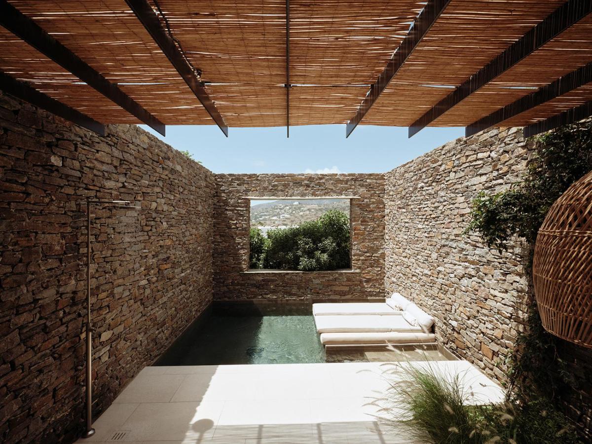 NOS Hotel & Villas