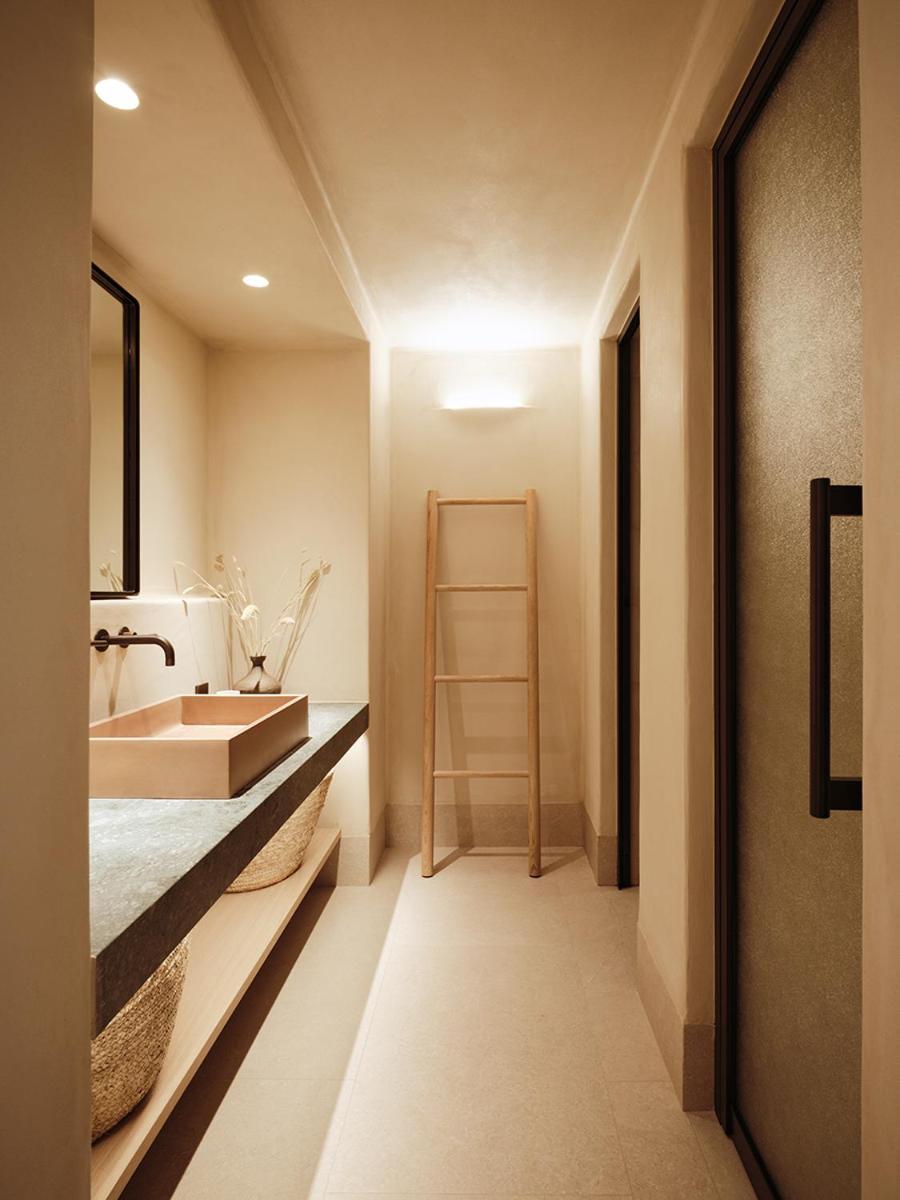 NOS Hotel & Villas