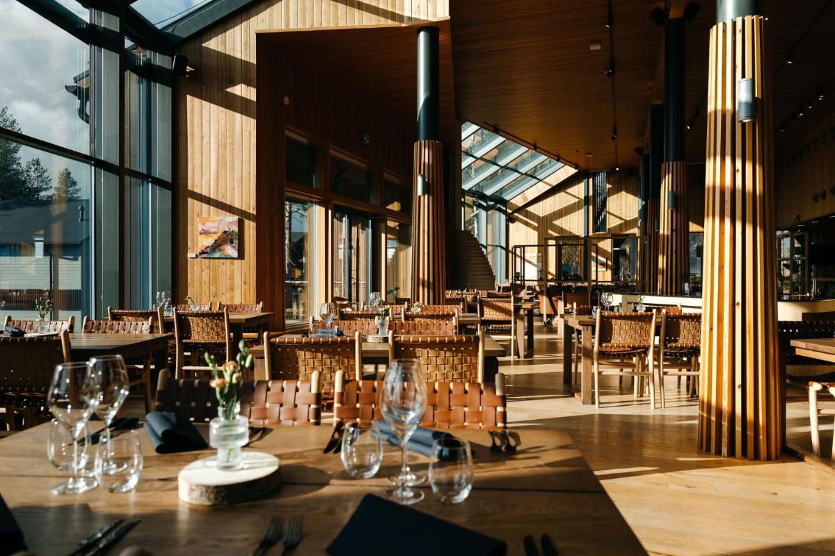 Nova Skyland Hotel