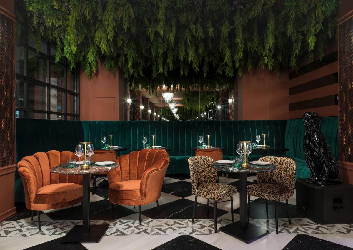 NYX Esperia Palace Hotel Athens by Leonardo Hotels