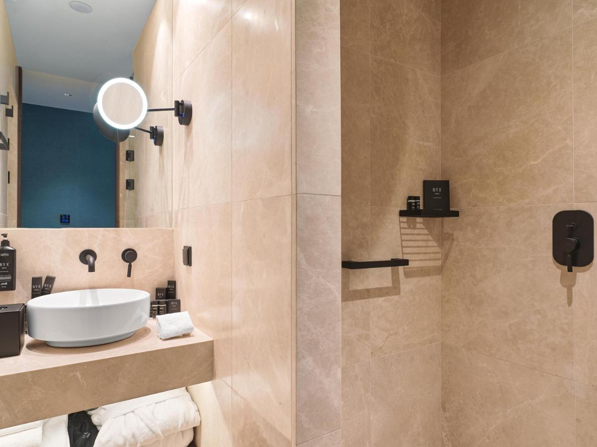 NYX Esperia Palace Hotel Athens by Leonardo Hotels