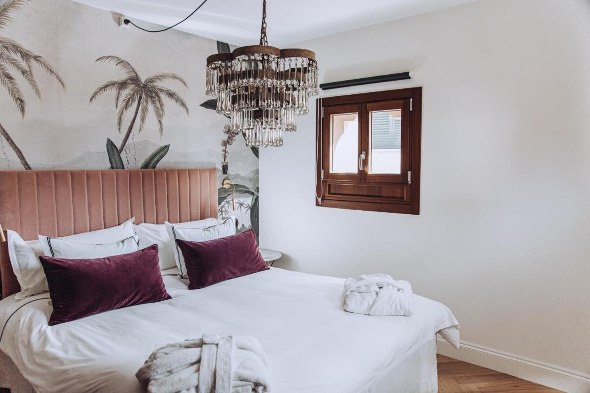 Ocho Suites & Kitchen