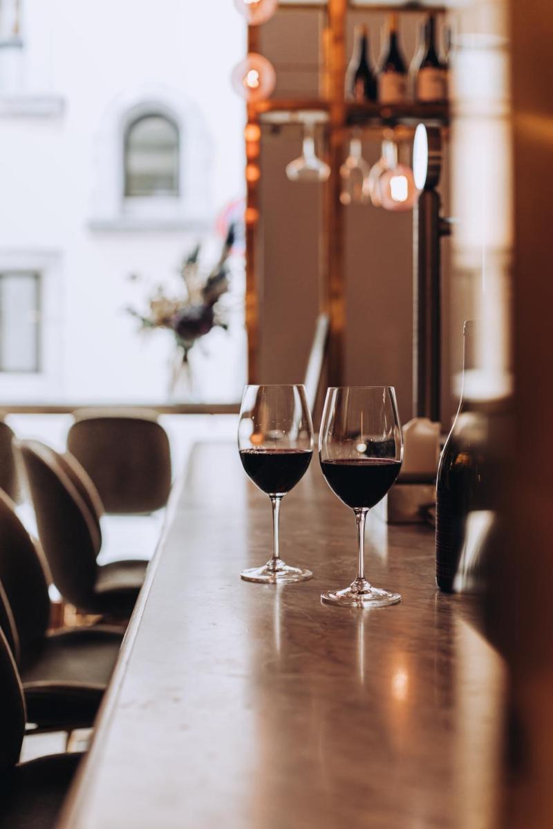 Ocho Suites & Kitchen