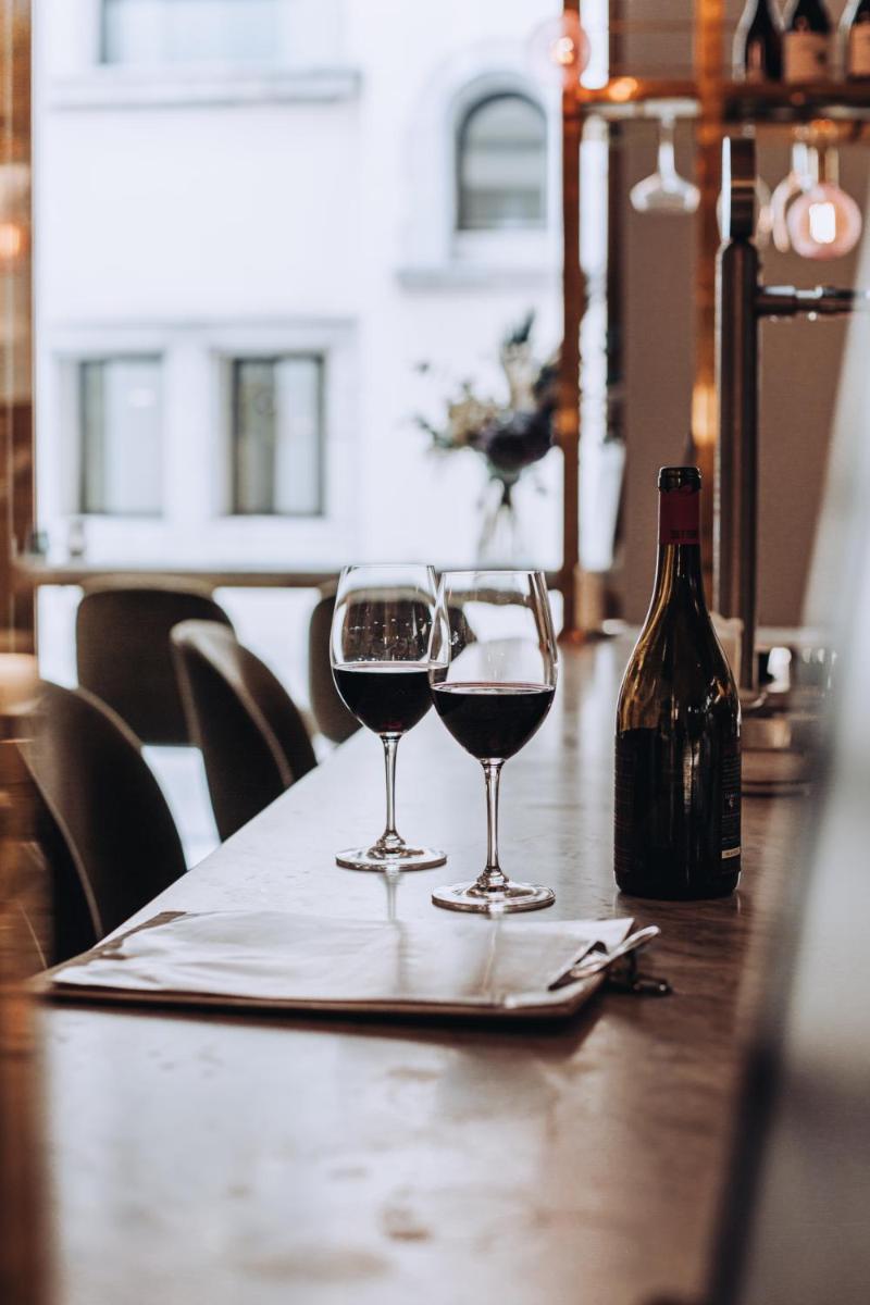 Ocho Suites & Kitchen