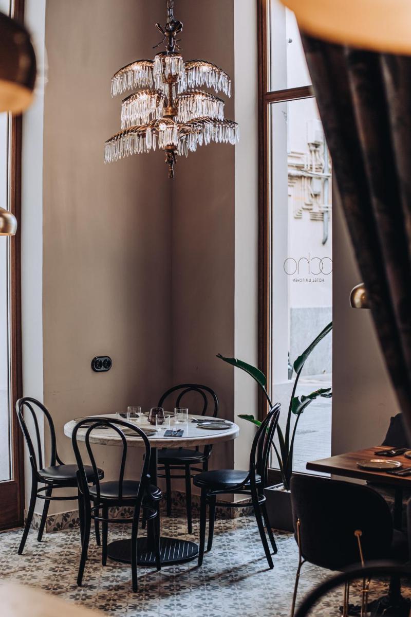 Ocho Suites & Kitchen