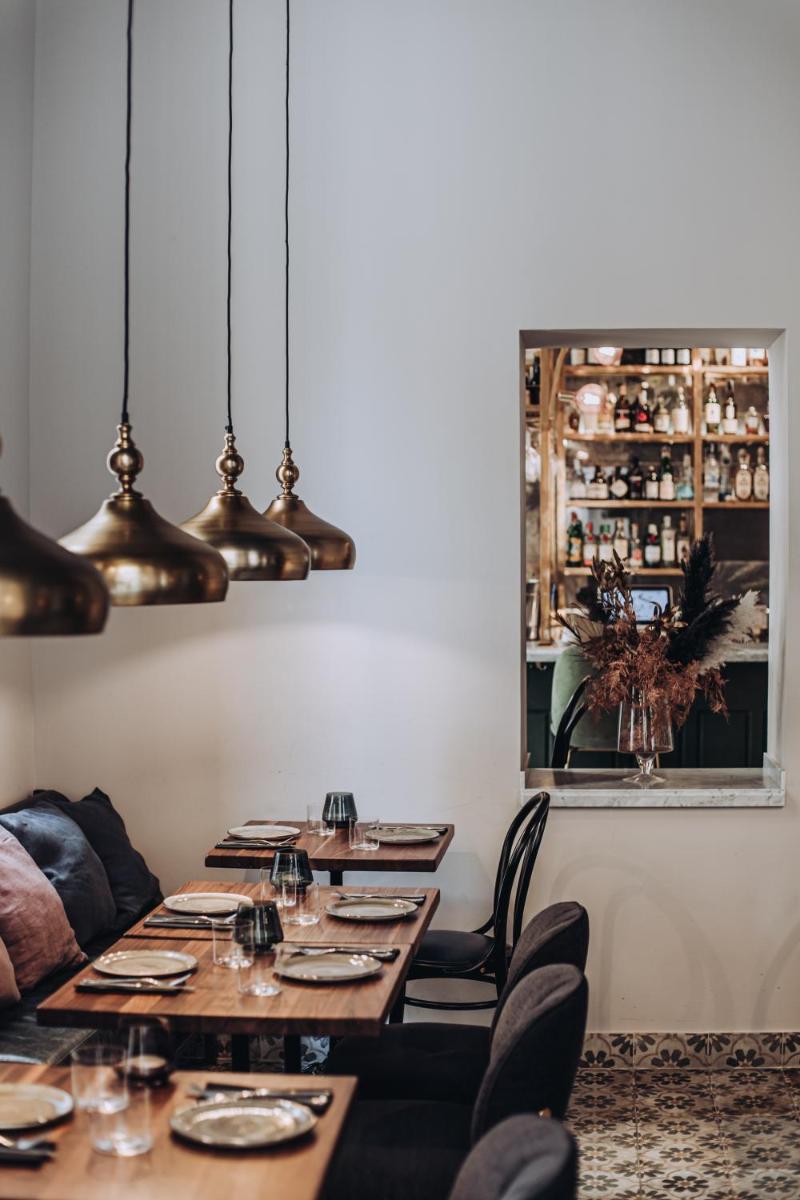 Ocho Suites & Kitchen