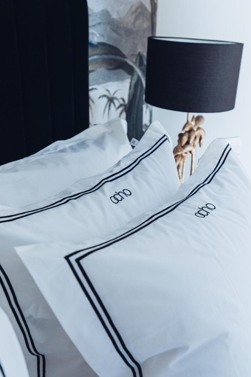 Ocho Suites & Kitchen