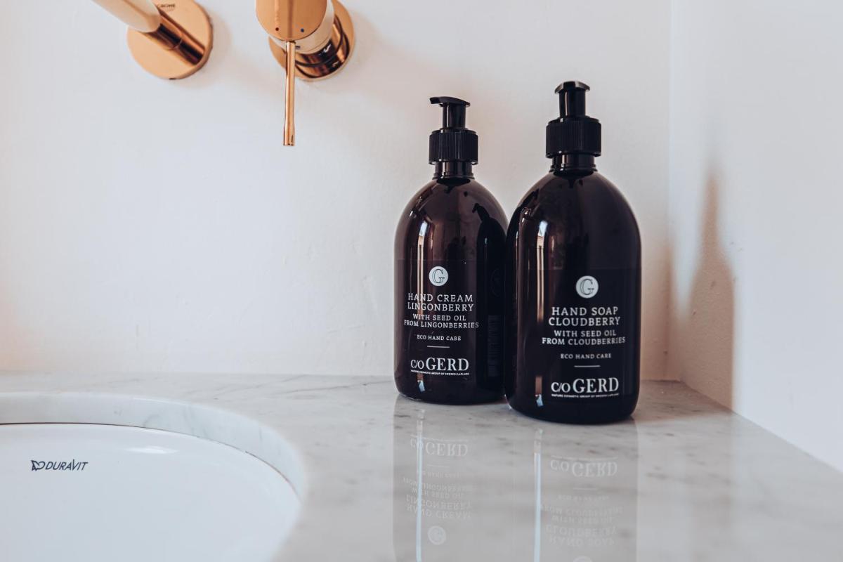 Ocho Suites & Kitchen