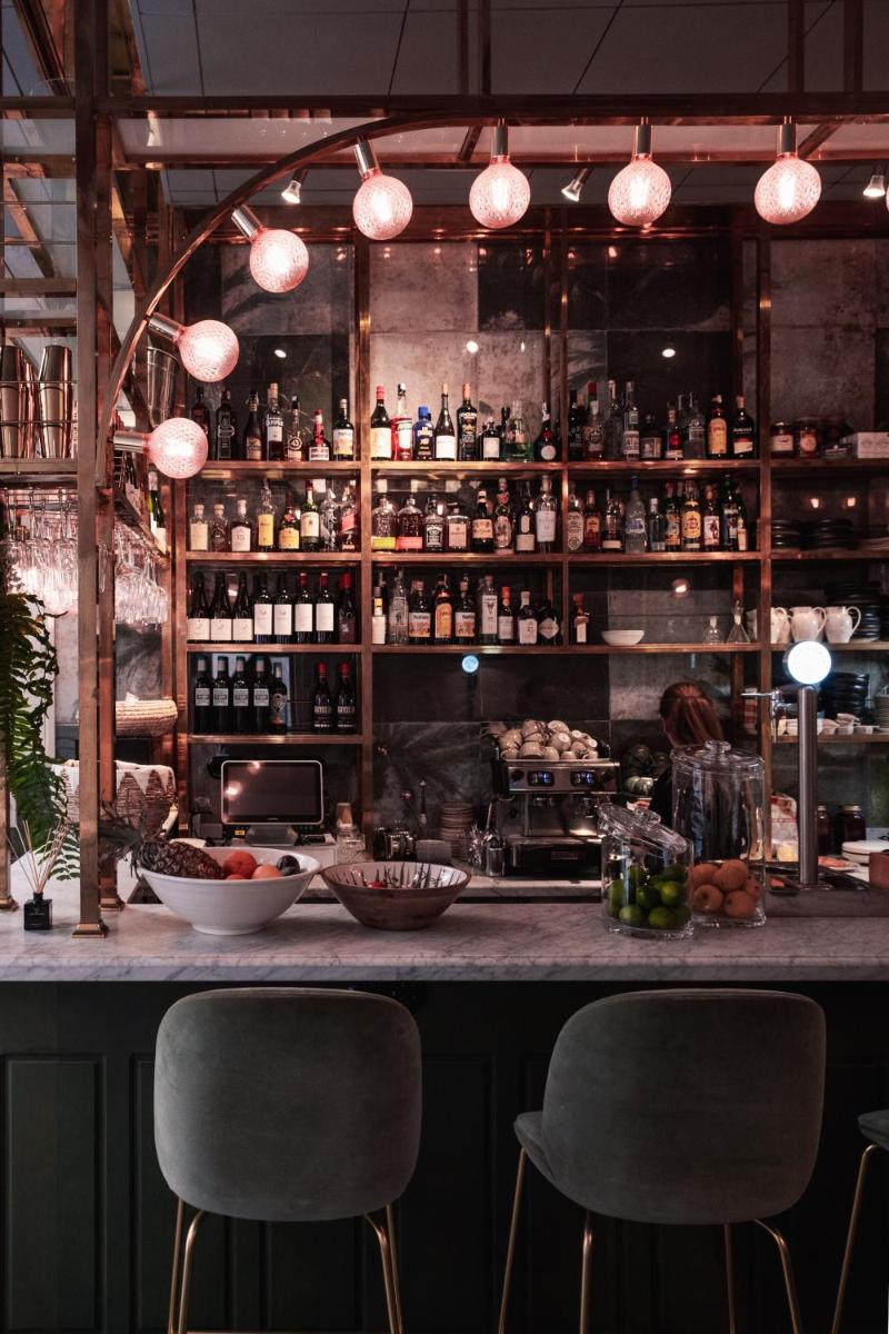 Ocho Suites & Kitchen