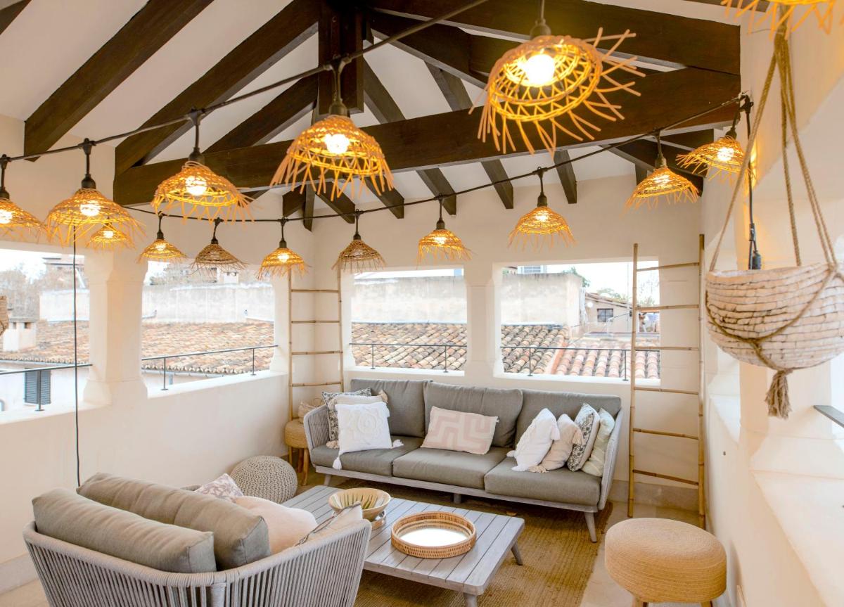 Ocho Suites & Kitchen