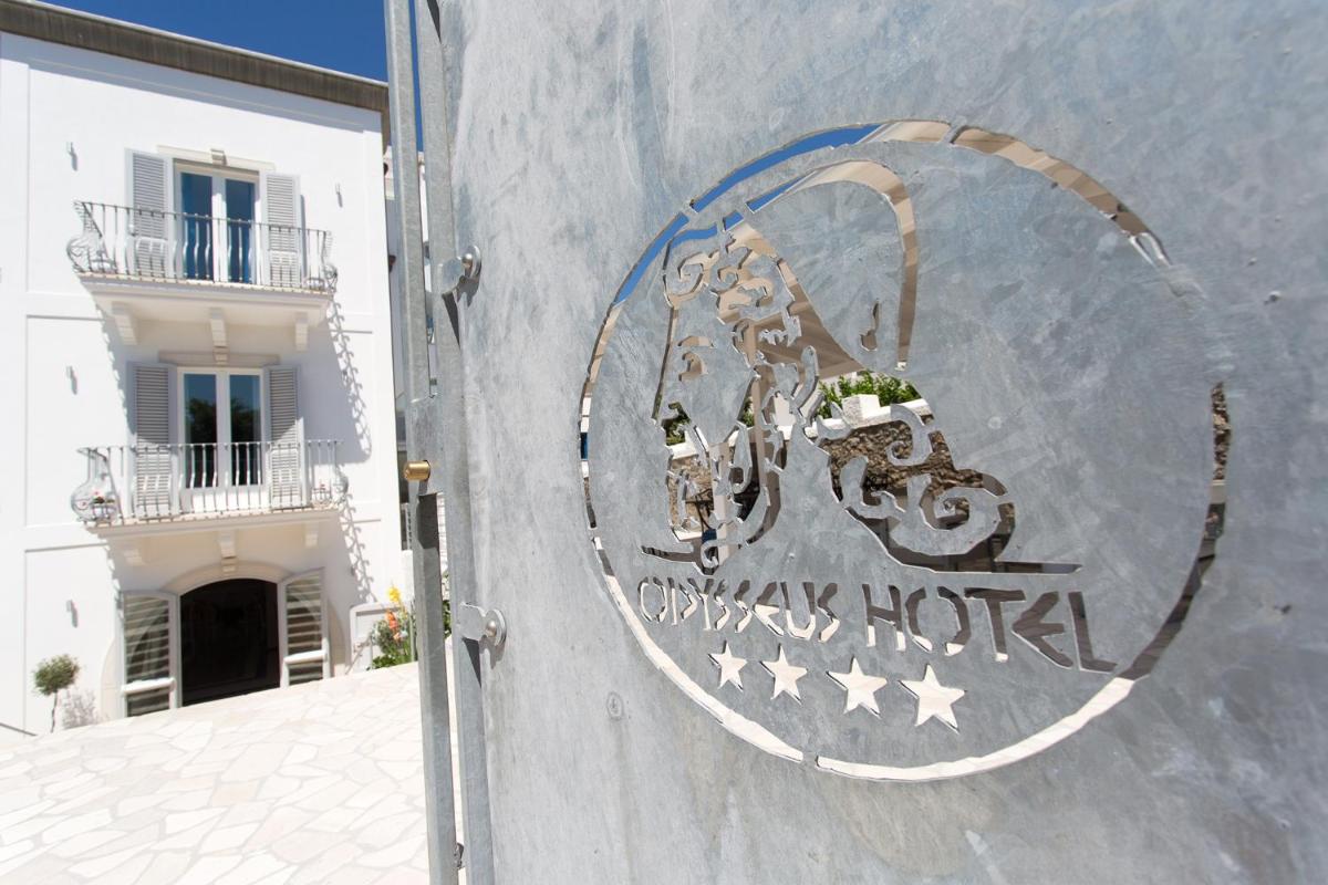 Odysseus Hotel