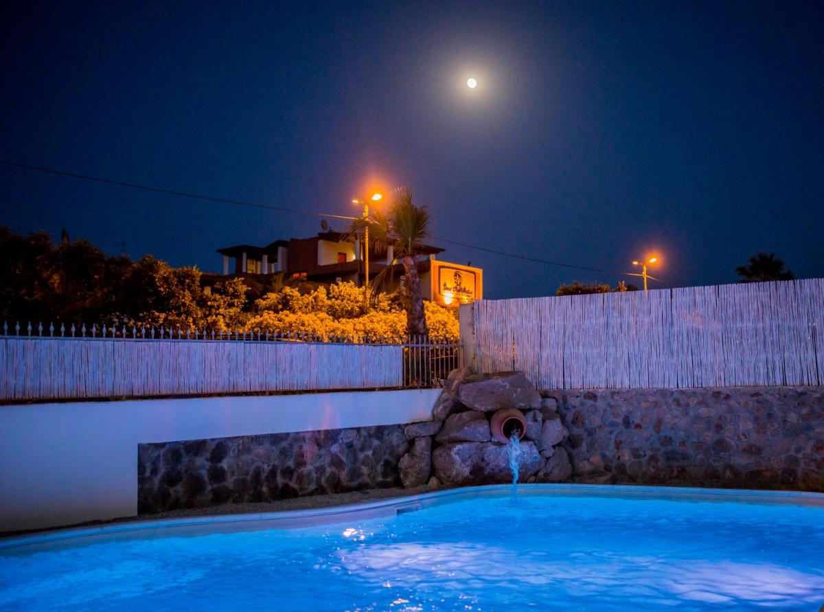 Odysseus Hotel