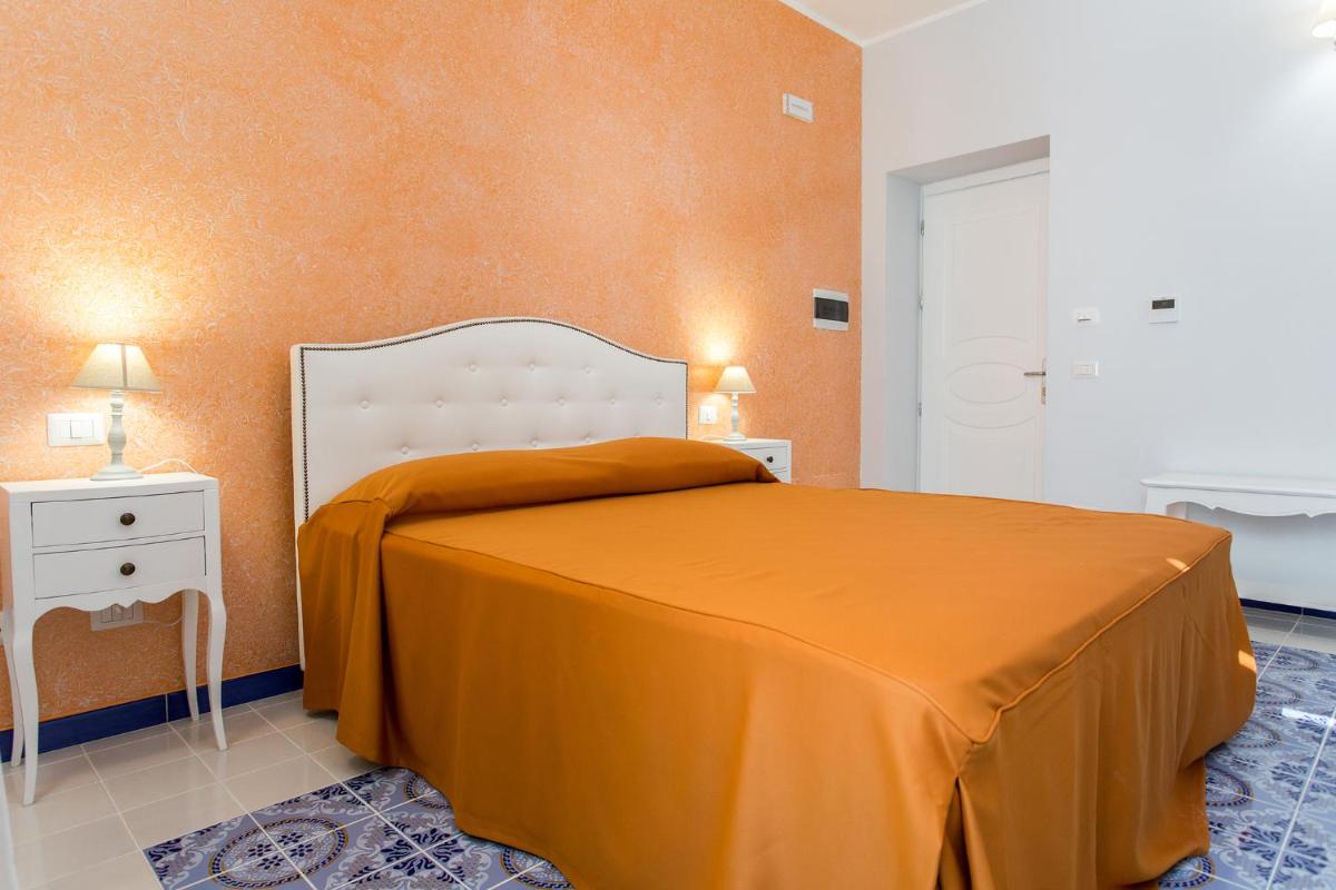Odysseus Hotel