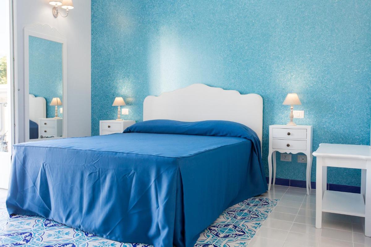 Odysseus Hotel