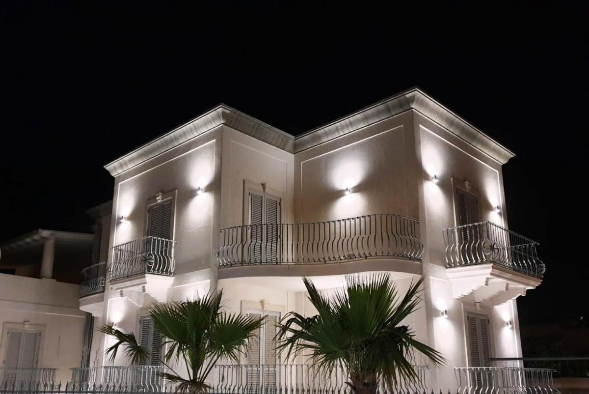 Odysseus Hotel