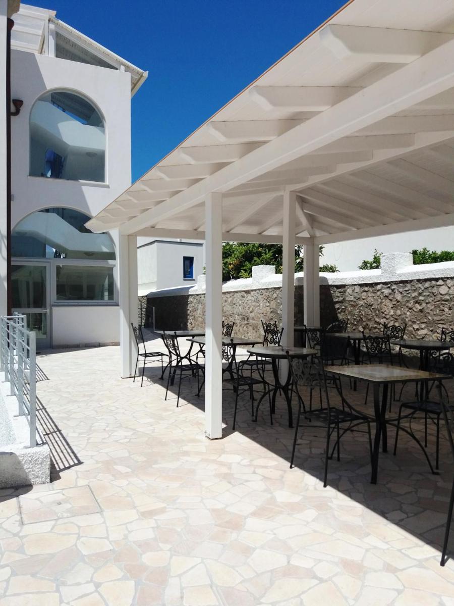 Odysseus Hotel
