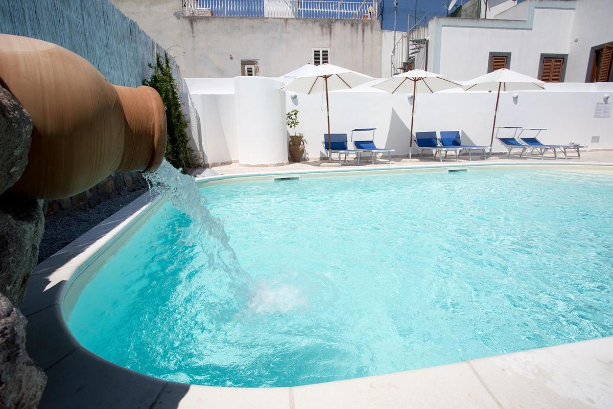Odysseus Hotel