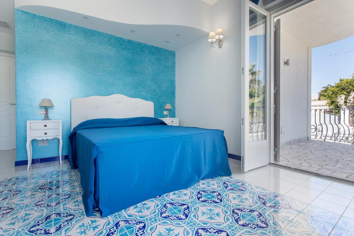 Odysseus Hotel