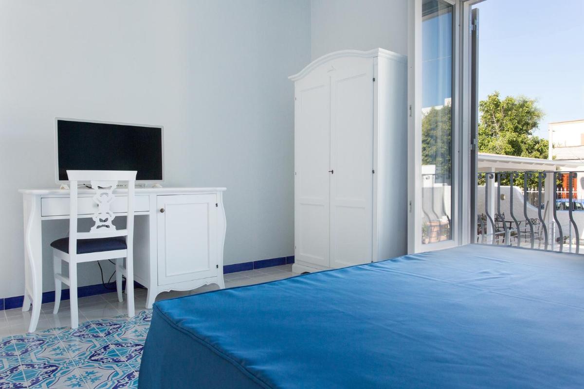 Odysseus Hotel