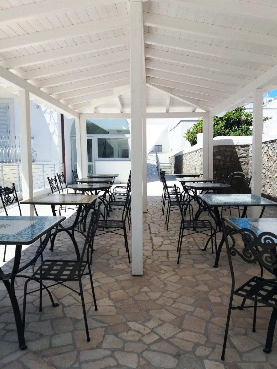 Odysseus Hotel