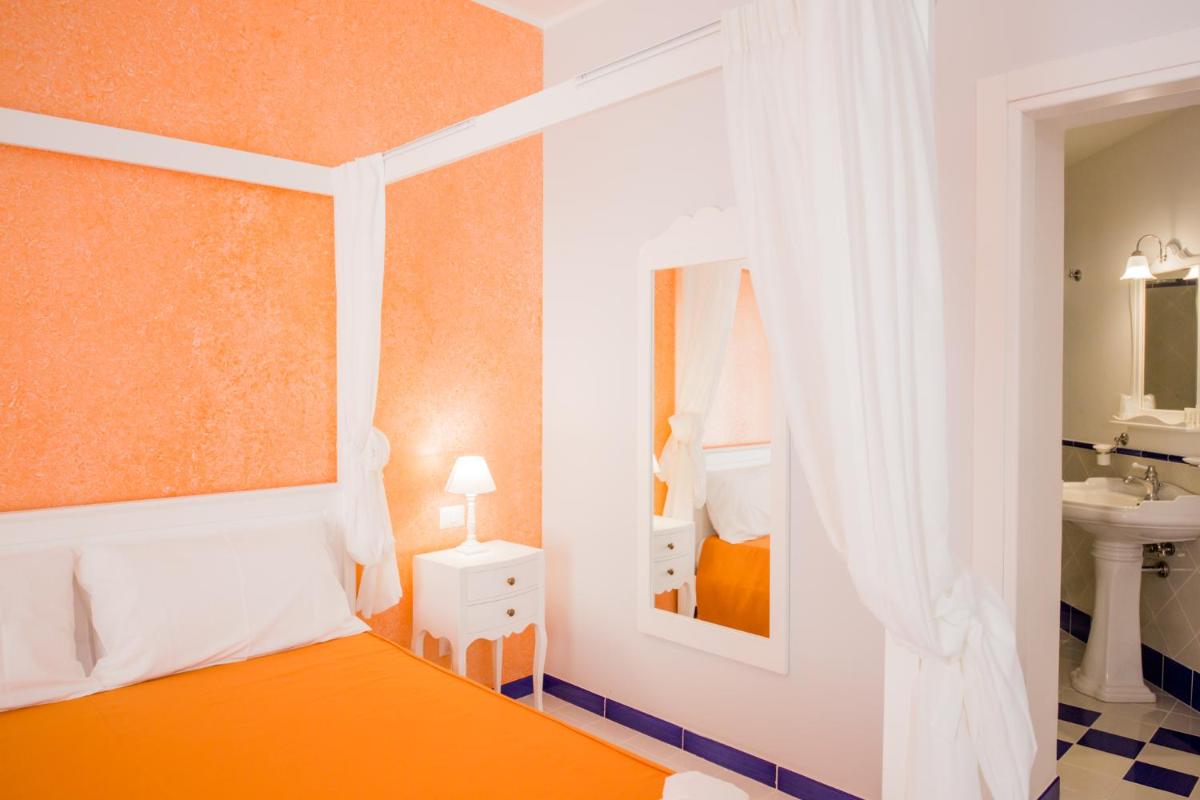 Odysseus Hotel