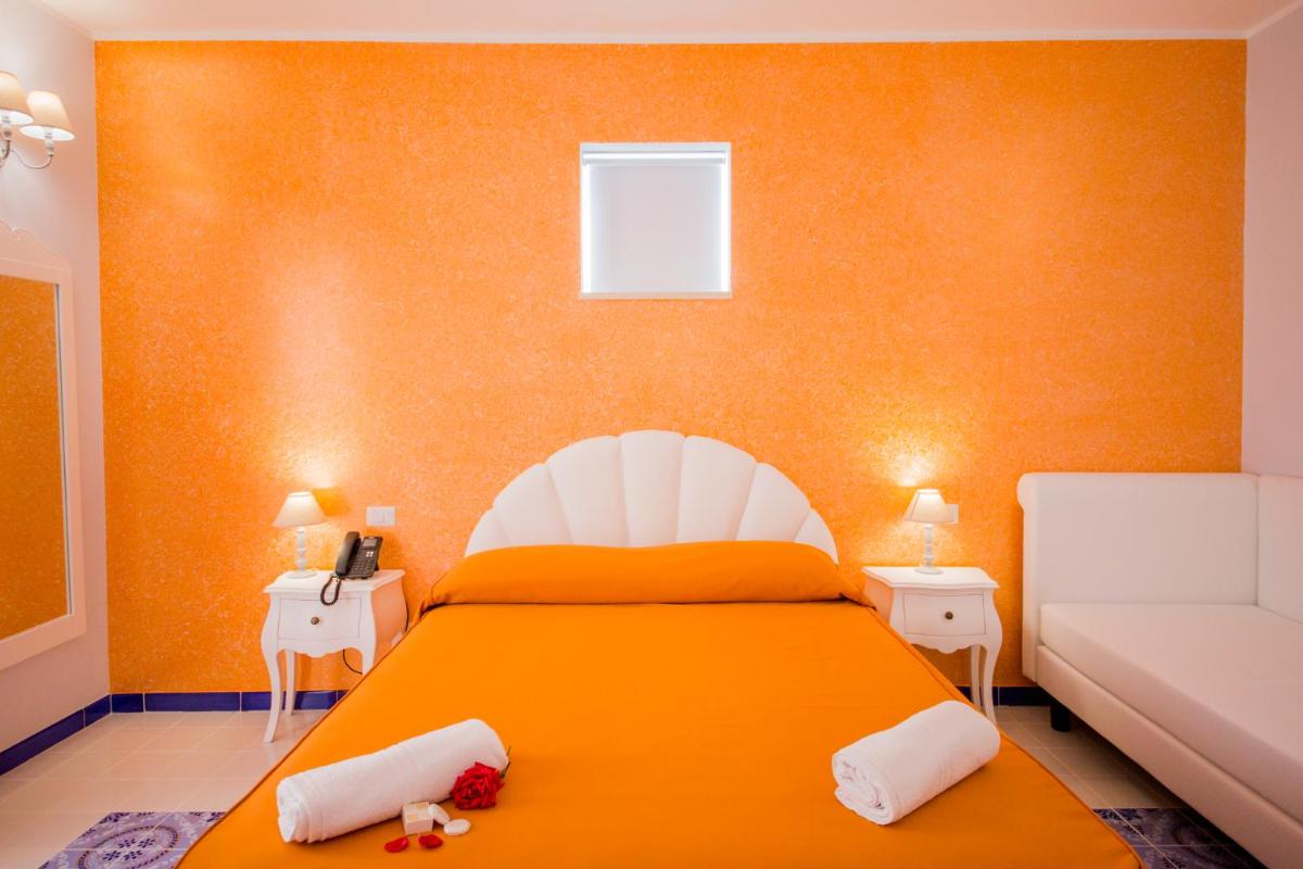Odysseus Hotel