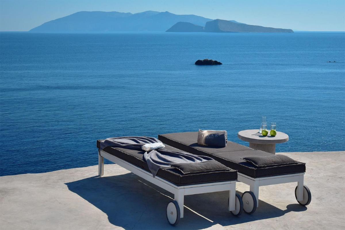 Onar Suites & Villas