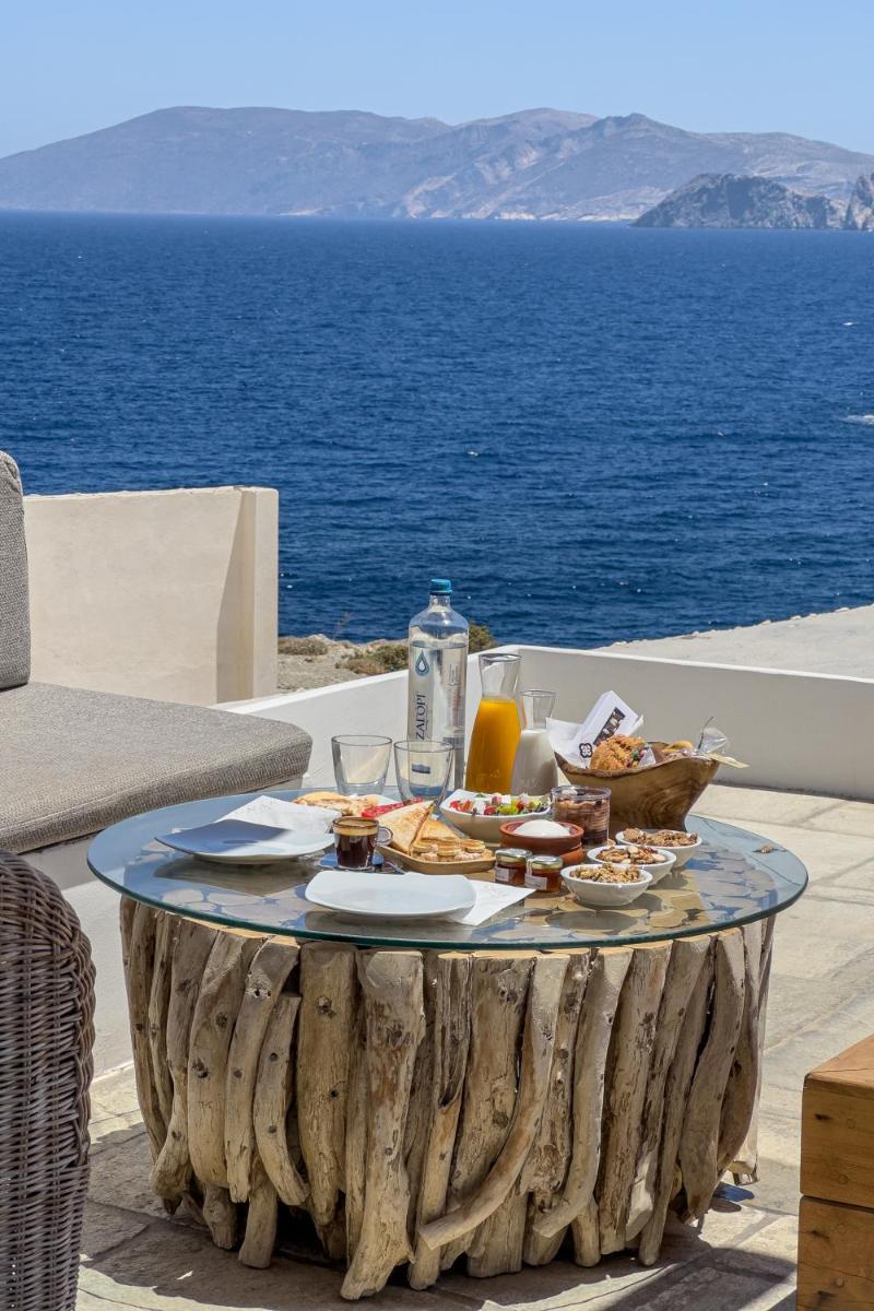 Onar Suites & Villas