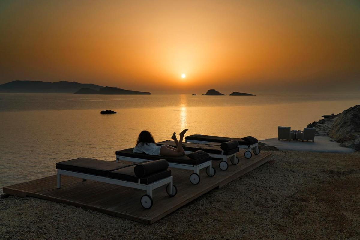 Onar Suites & Villas