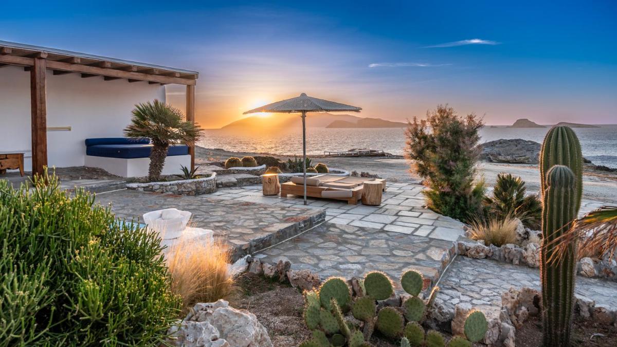 Onar Suites & Villas