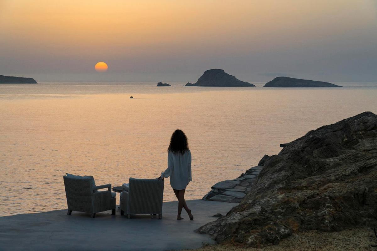 Onar Suites & Villas