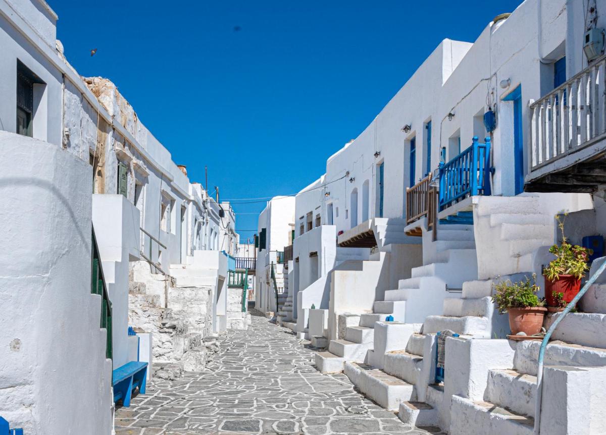 Onar Suites & Villas