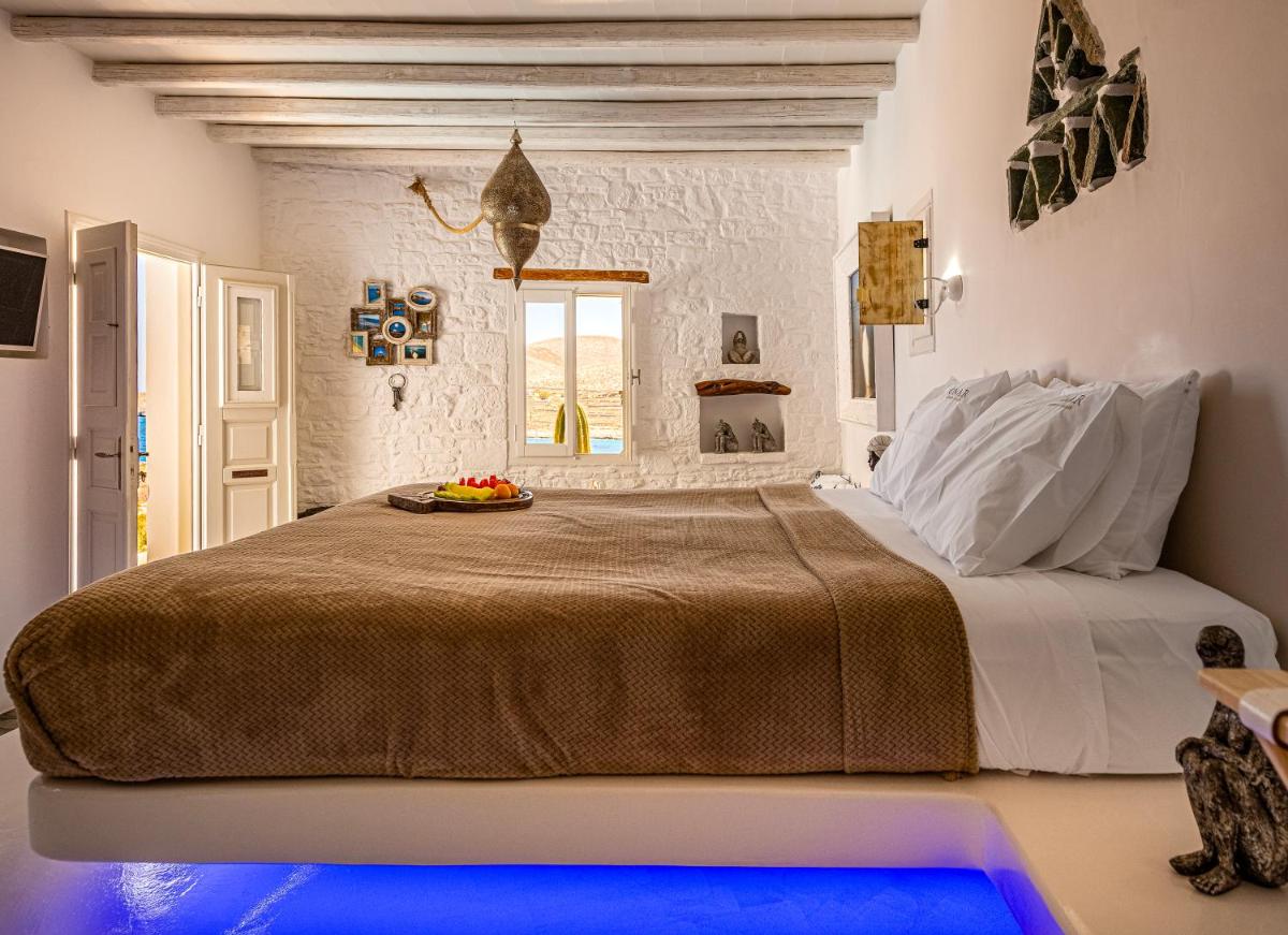 Onar Suites & Villas