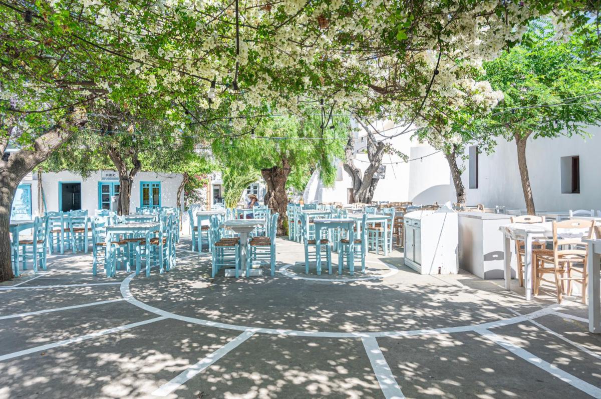 Onar Suites & Villas