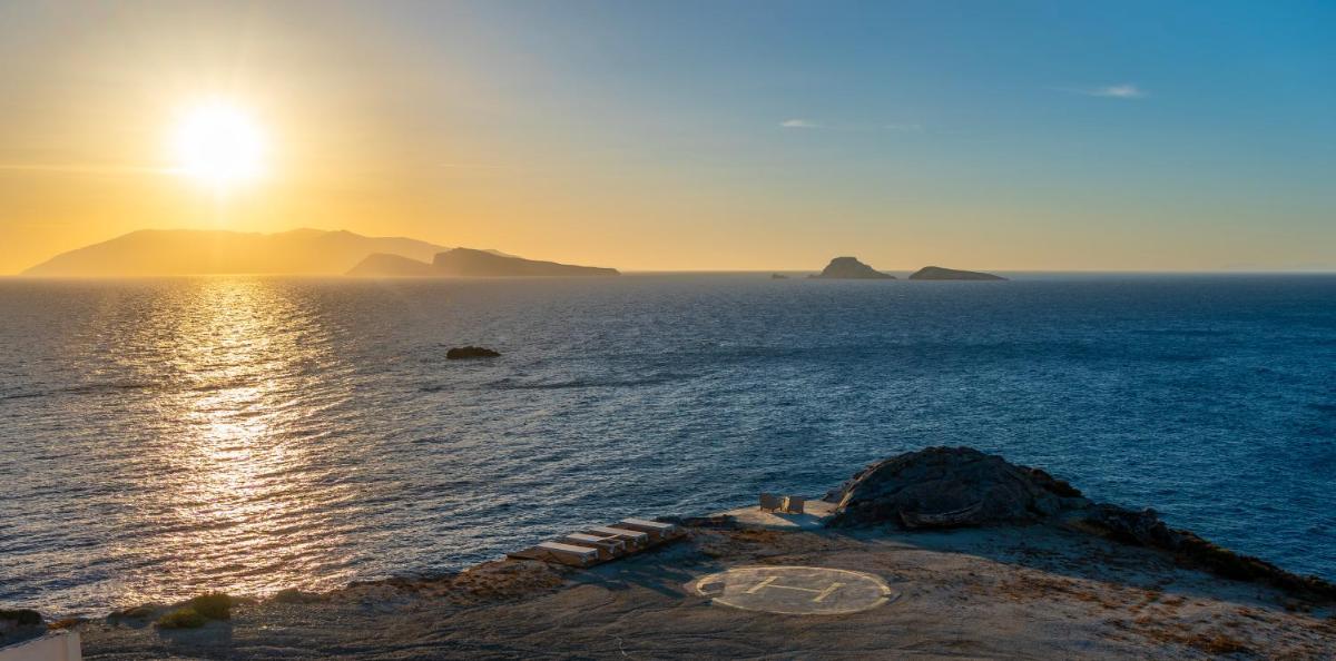 Onar Suites & Villas