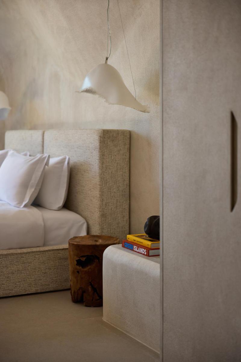 One of One Hotel