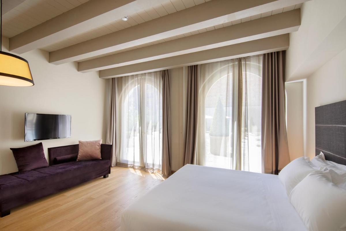 Opera35 Boutique Hotel