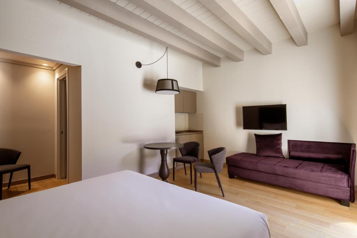 Opera35 Boutique Hotel