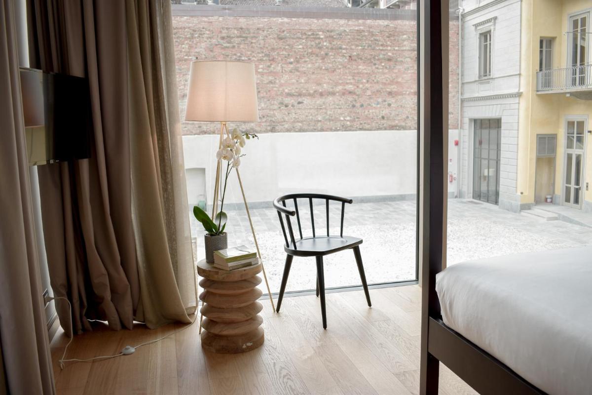 Opera35 Boutique Hotel