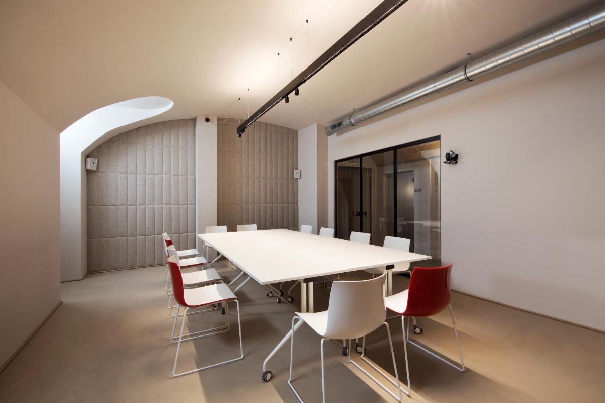 Opera35 Boutique Hotel