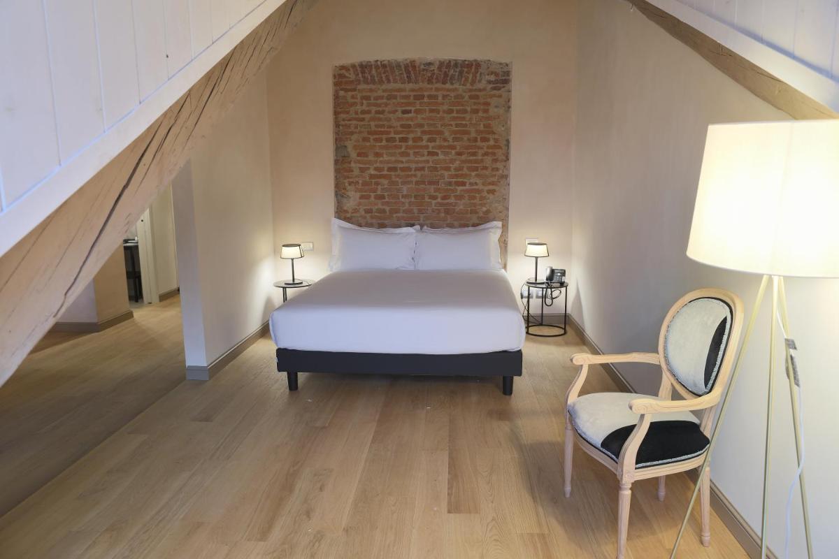 Opera35 Boutique Hotel
