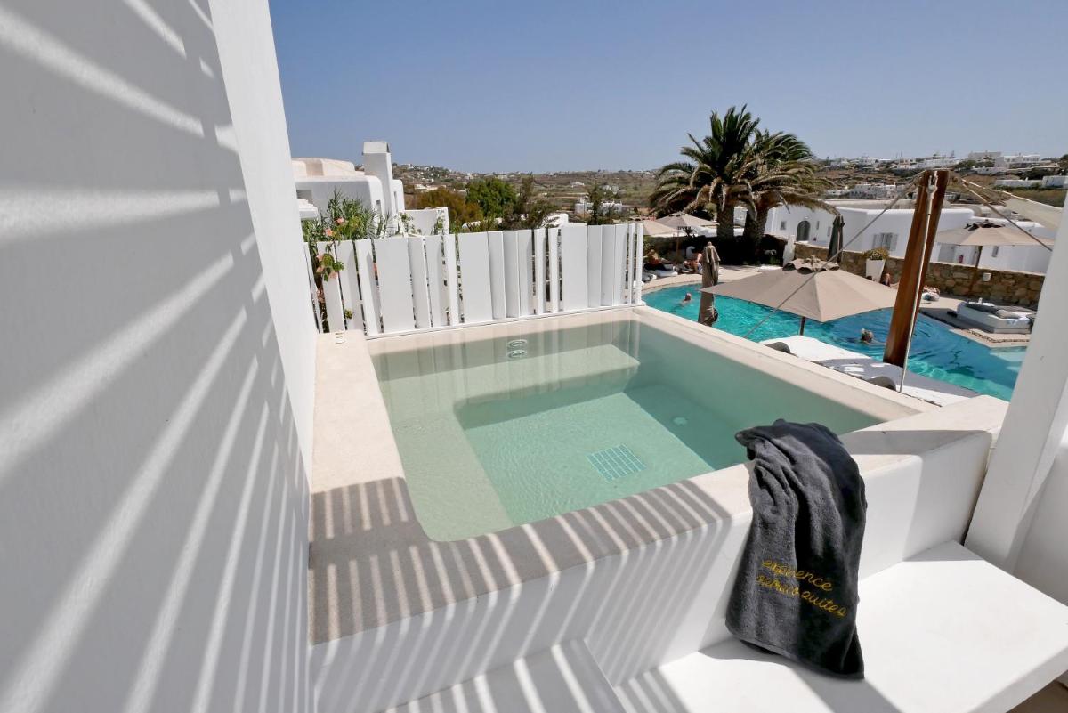 Ostraco Suites