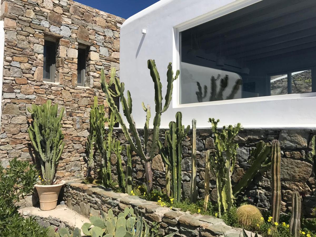 Ostraco Suites