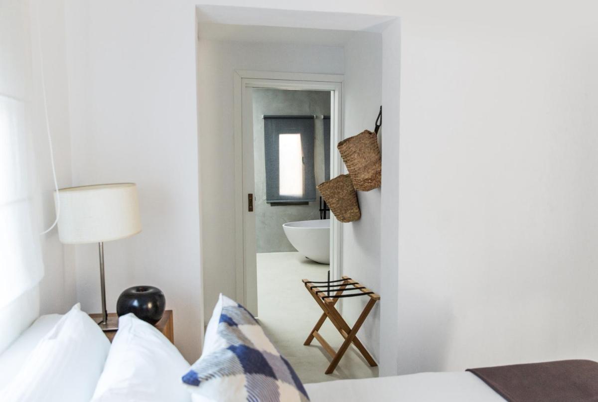 Ostraco Suites