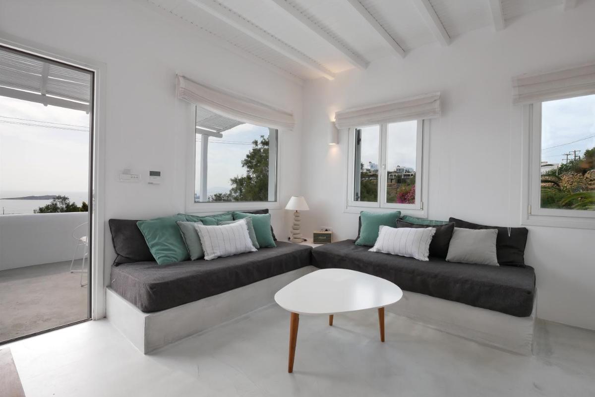 Ostraco Suites