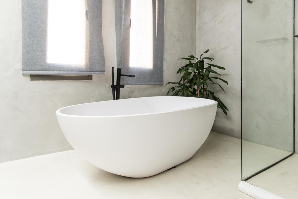Ostraco Suites