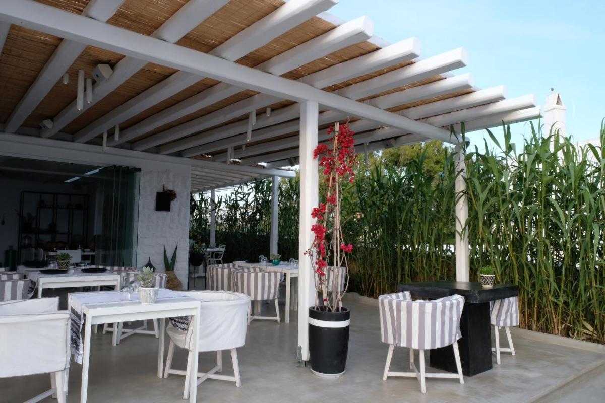 Ostraco Suites